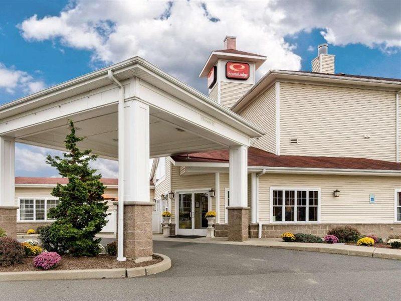Econo Lodge Hadley Near University Exteriér fotografie