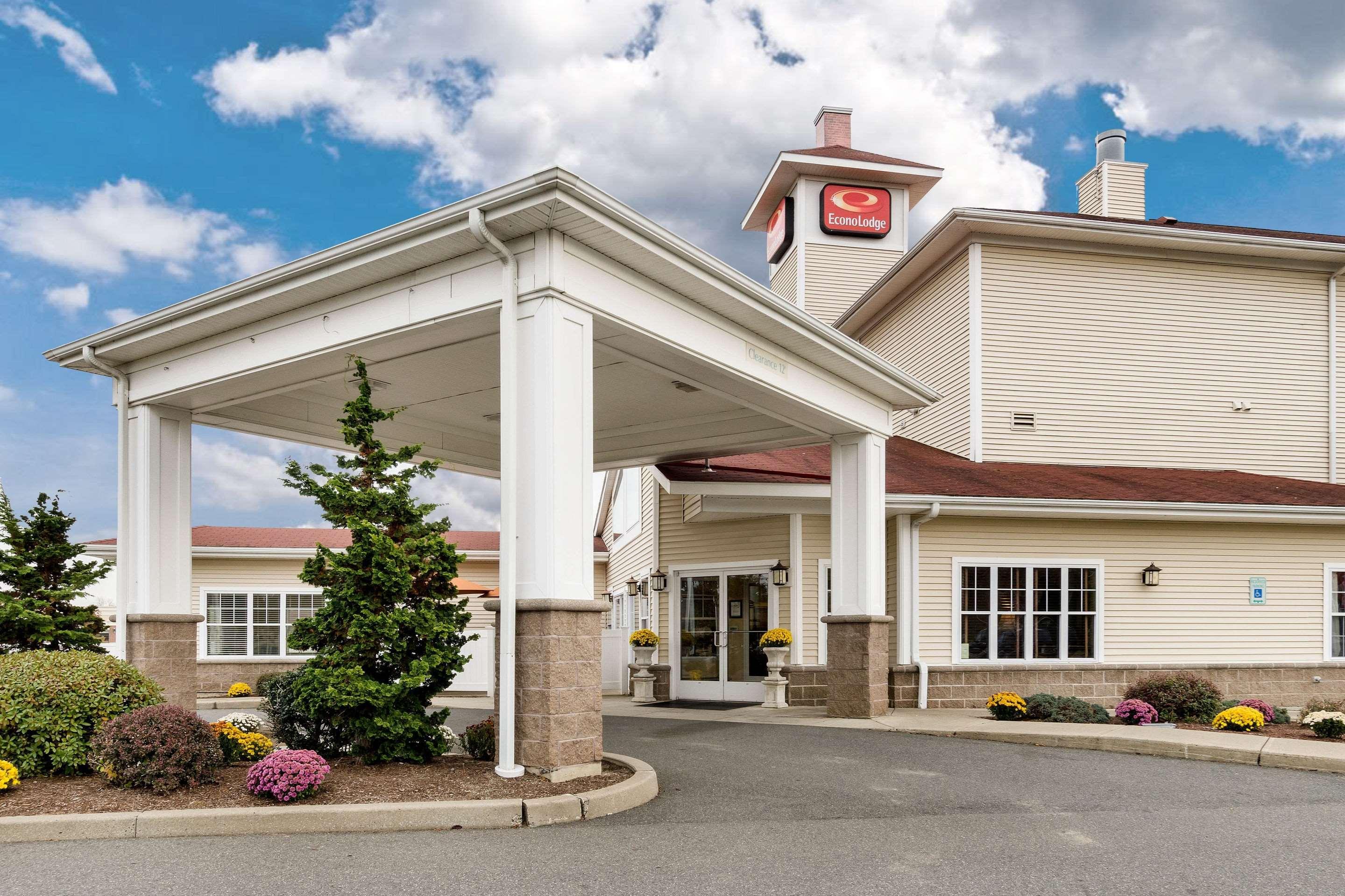 Econo Lodge Hadley Near University Exteriér fotografie