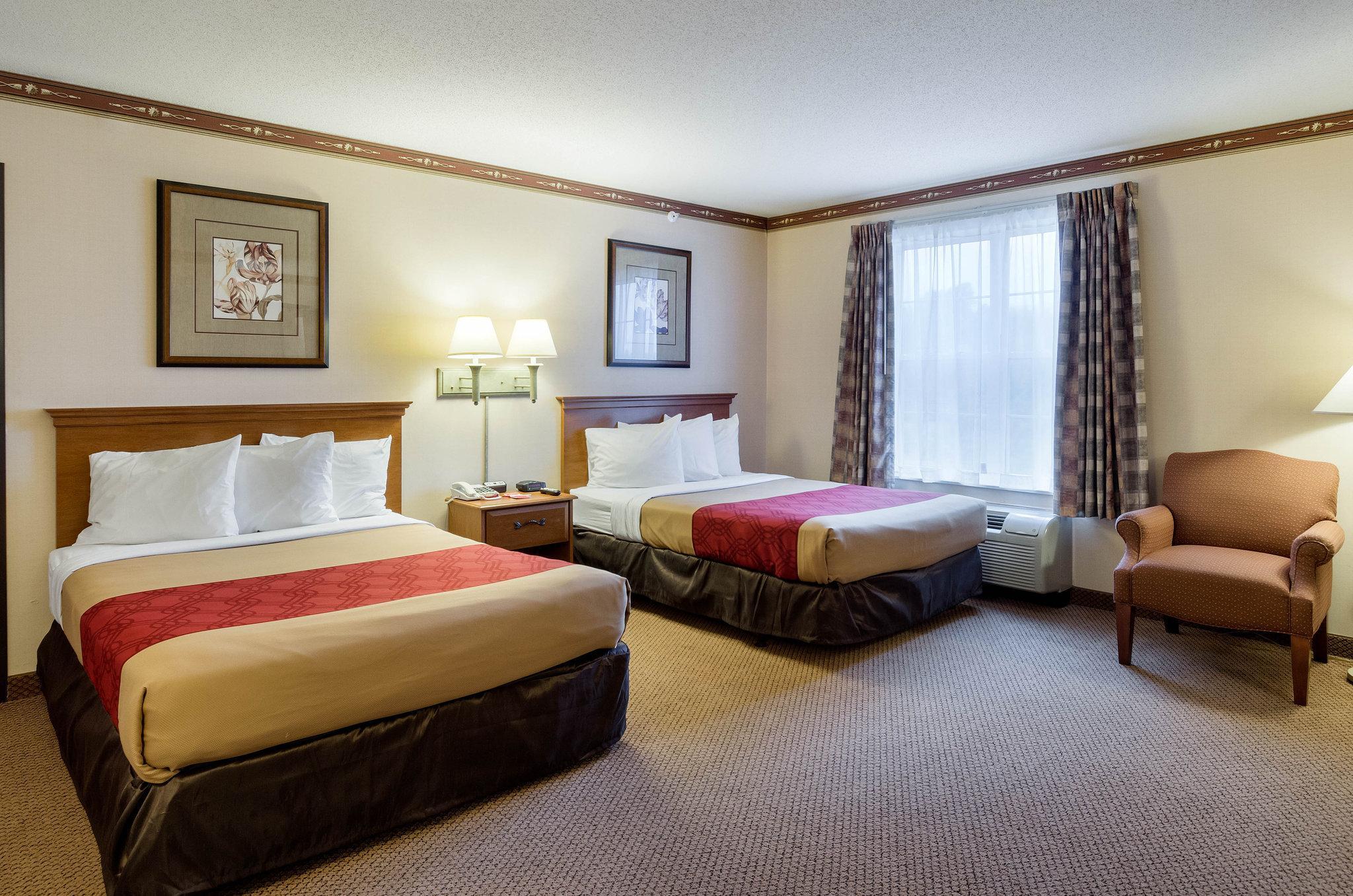 Econo Lodge Hadley Near University Exteriér fotografie